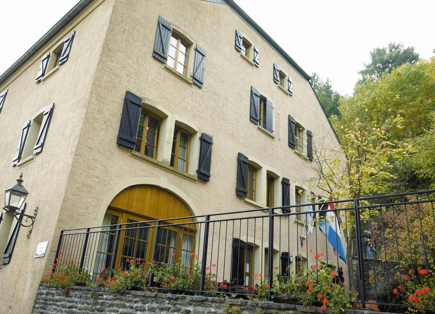 Youth Hostel Вианден Екстериор снимка
